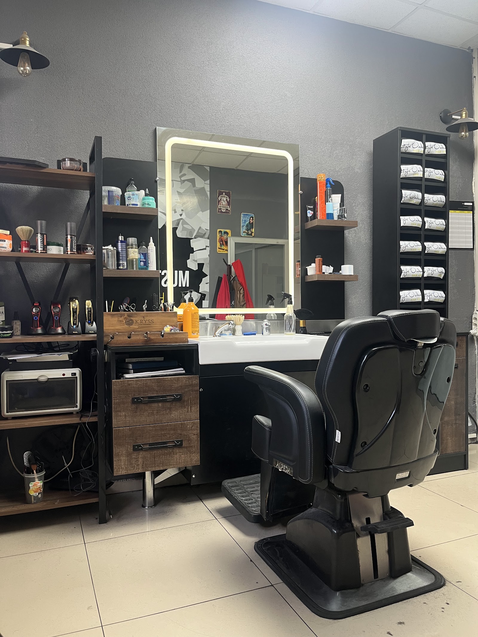 MUSTAFA ÖZDEMİR PRIVATE HAIR CONCEPT