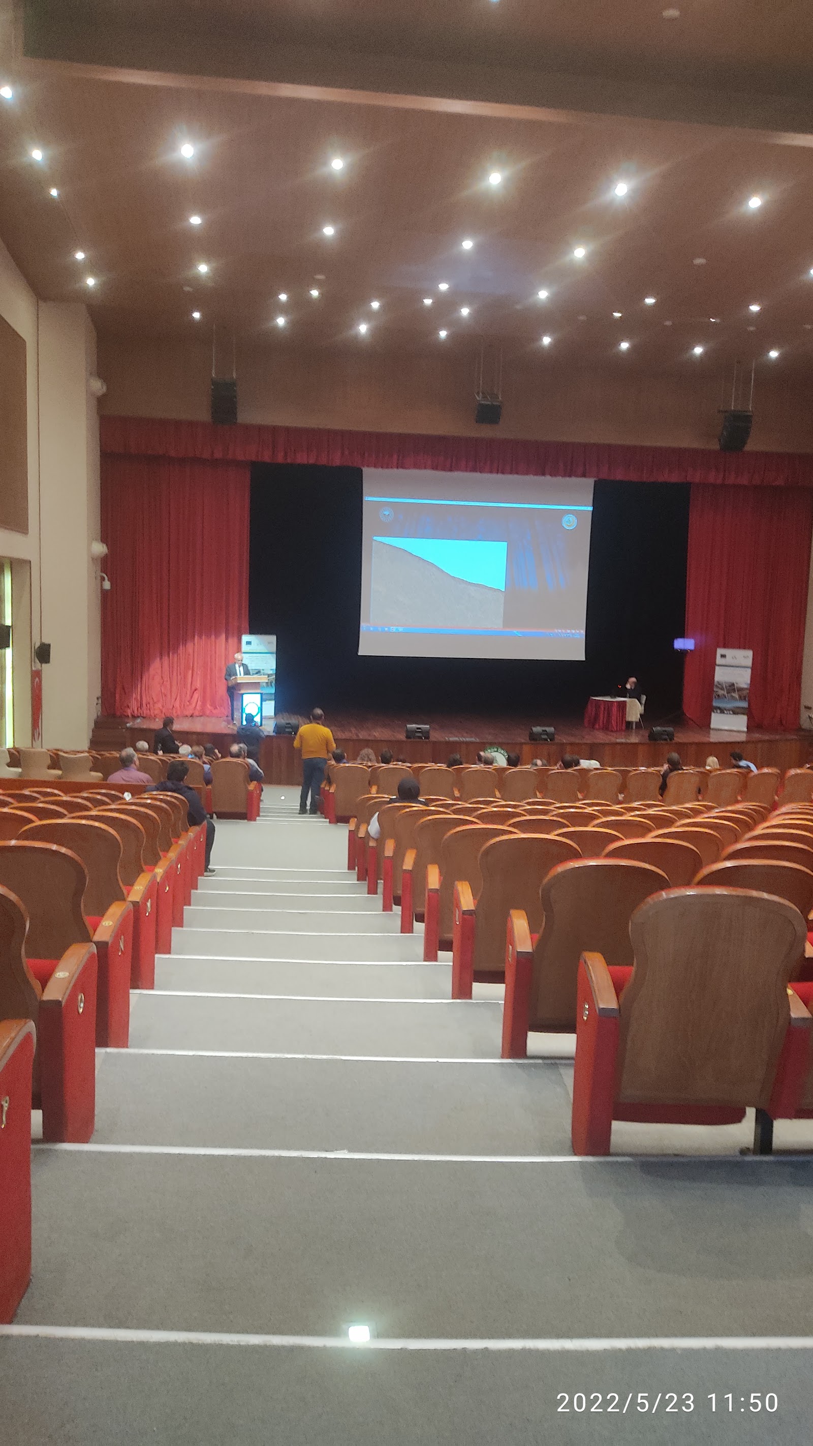Nihat Gökyiğit Convention Center — Merkez, Artvin kır düğünü mekanı görsel 5